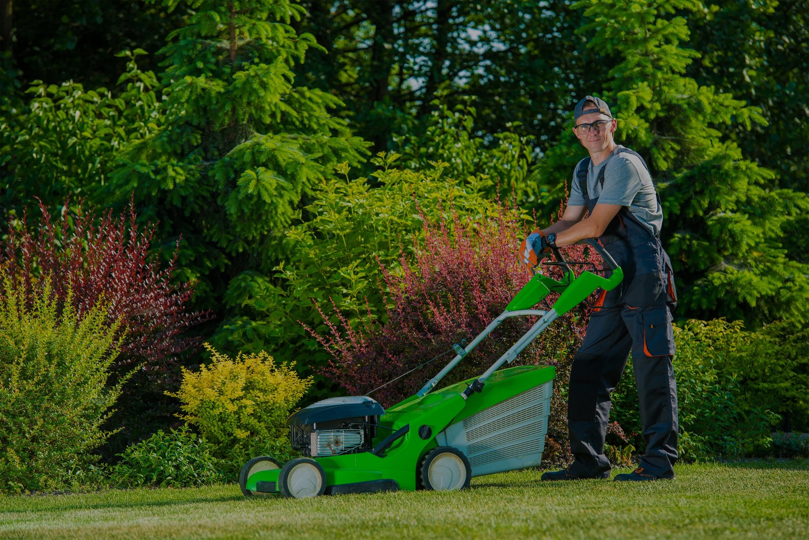 garden maintenance service essex